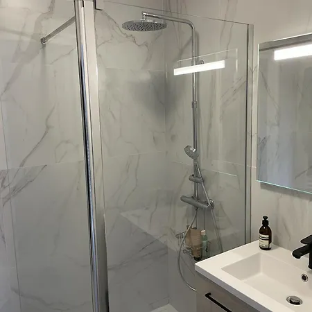 Apartman 3p Climatise Avec Piscine